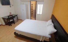 Miraflores Rooms